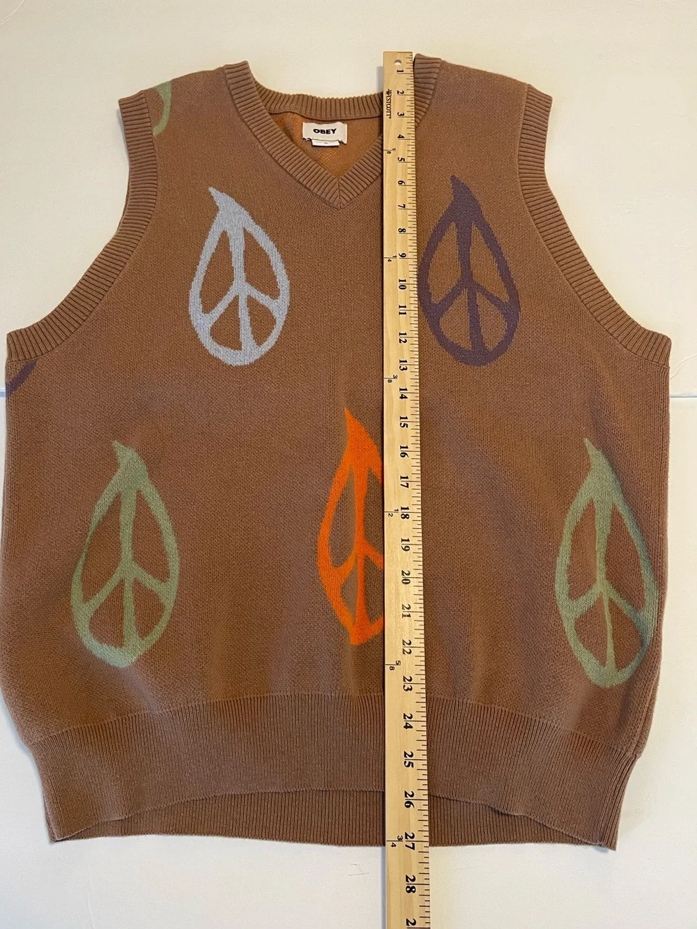 Obey sweater vest